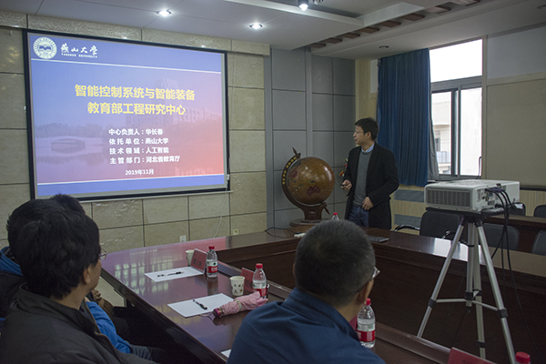 组长,天津大学宗群教授,北京理工大学夏元清教授,东北大学丁进良教授